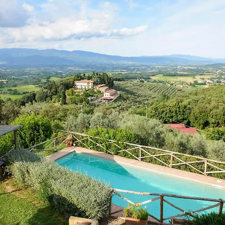 Petrolo Farm stay