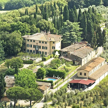Petrolo Farm stay