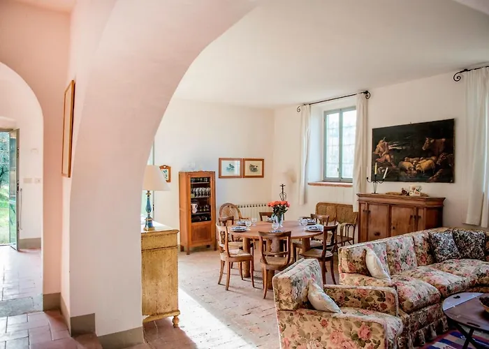 Farma Petrolo Bucine